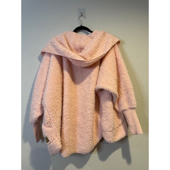 Nordic Beach Soft Cozy Body Wrap Pink Sherpa Hooded Cardigan One Size OS - Picture 6 of 7